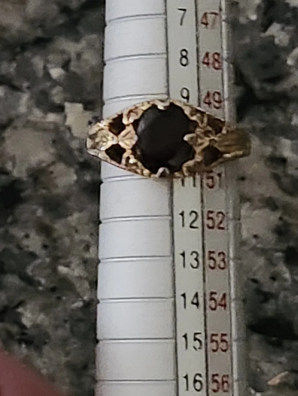 Vintage Gold Tone Ring with Deep Red Oval Gemstone Size 5